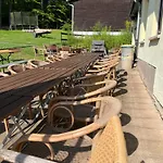 ホリデーパーク Ferienheim Mosbach Wutha-Farnroda