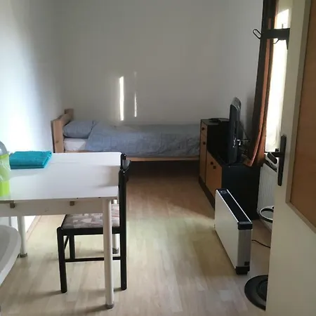 פארק נופש Ferienheim Mosbach 2*